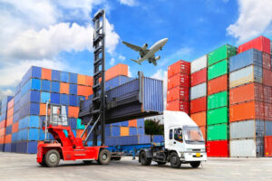 Air, Sea, or Land? Choosing the Right Freight Forwarder Service for Your Shipment